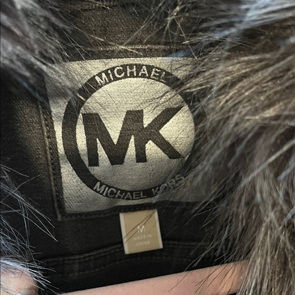 NWOT Michael Kors Black Denim Jean Jacket Faux Fur Collar Removeable, Size M - Picture 2 of 14